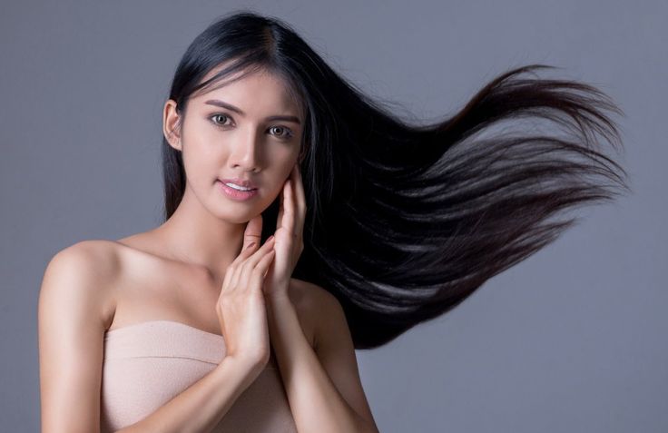 Cách gội đầu bằng cỏ mần trầu giúp tóc đen mượt, nhanh dài tại nhà